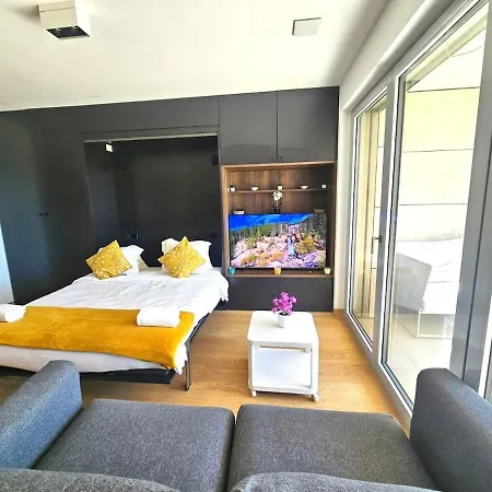 Bright Retreat With Outdoor Terrace&garage * Lussemburgo